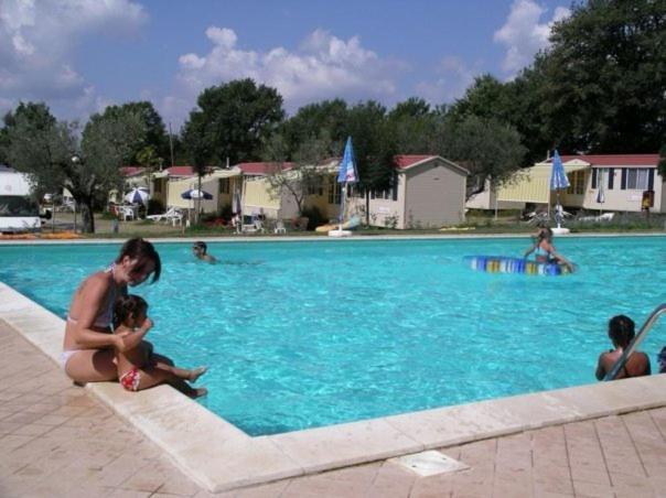 Blu International Camping Μπολσένα Εξωτερικό φωτογραφία
